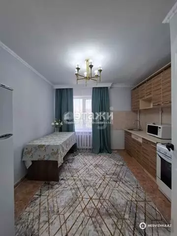 64 м², 2-комнатная квартира, этаж 4 из 5, 64 м², изображение - 1