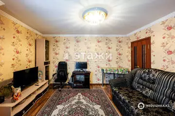 2-комнатная квартира, этаж 14 из 16, 55 м²