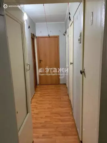 3-комнатная квартира, этаж 2 из 10, 66 м²