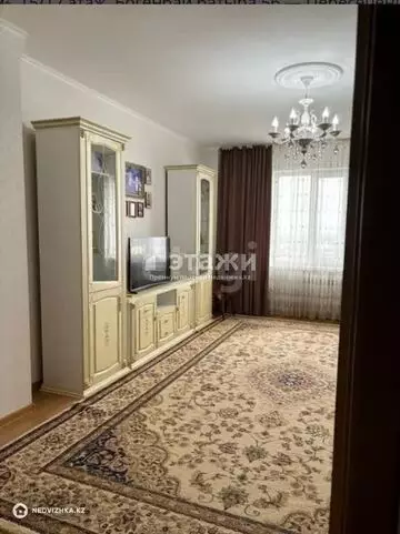 2-комнатная квартира, этаж 15 из 17, 93 м²