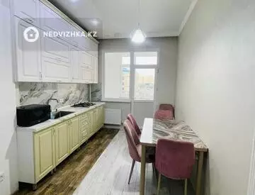 85 м², 2-комнатная квартира, этаж 3 из 9, 85 м², посуточно, изображение - 7