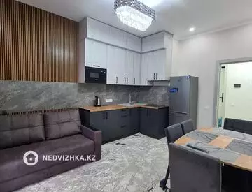 2-комнатная квартира, этаж 12 из 16, 50 м², посуточно