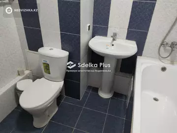 1-комнатная квартира, этаж 10 из 13, 42 м²