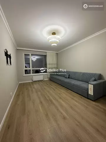 1-комнатная квартира, этаж 9 из 14, 42 м²