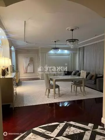 3-комнатная квартира, этаж 8 из 23, 145 м², на длительный срок