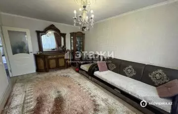 2-комнатная квартира, этаж 4 из 6, 50 м²