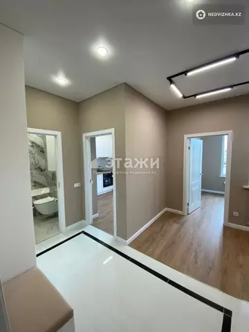 2-комнатная квартира, этаж 4 из 9, 42 м²