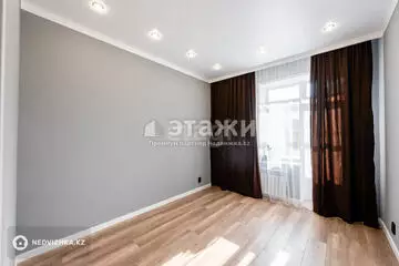 3-комнатная квартира, этаж 10 из 12, 62 м²