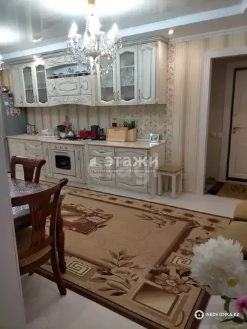 3-комнатная квартира, этаж 1 из 9, 56 м²