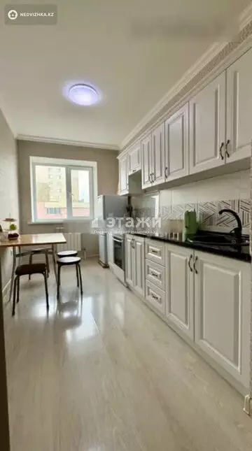 2-комнатная квартира, этаж 7 из 9, 53 м²