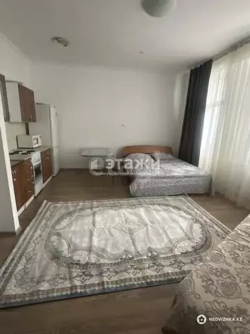 1-комнатная квартира, этаж 8 из 22, 38 м²