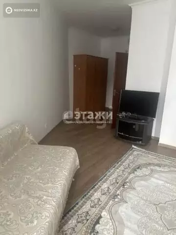 1-комнатная квартира, этаж 8 из 22, 38 м²