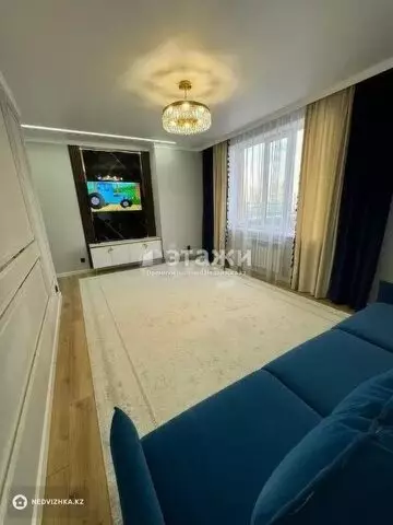 2-комнатная квартира, этаж 2 из 14, 70 м²