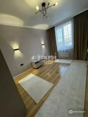 70 м², 2-комнатная квартира, этаж 2 из 14, 70 м², изображение - 1