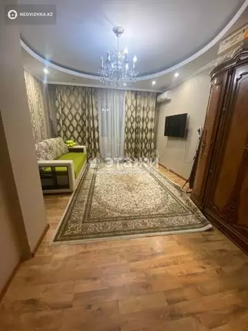 2-комнатная квартира, этаж 7 из 9, 75 м²