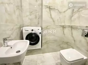 3-комнатная квартира, этаж 4 из 17, 112 м²