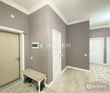 3-комнатная квартира, этаж 4 из 17, 112 м²