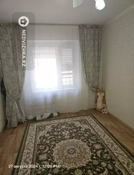 3-комнатная квартира, этаж 1 из 5, 70 м²