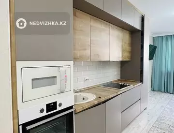 3-комнатная квартира, этаж 6 из 12, 66 м²