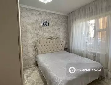 2-комнатная квартира, этаж 4 из 5, 54 м²