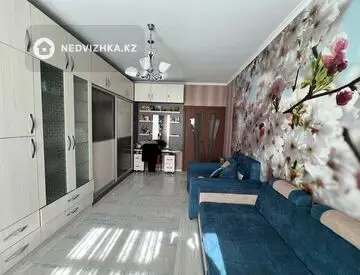 2-комнатная квартира, этаж 1 из 5, 54 м²