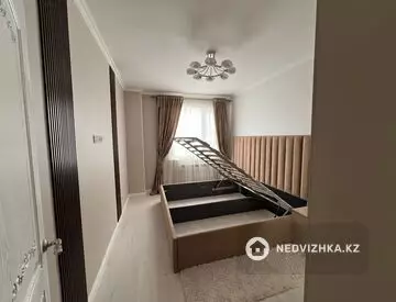 100 м², 3-комнатная квартира, этаж 2 из 10, 100 м², изображение - 1