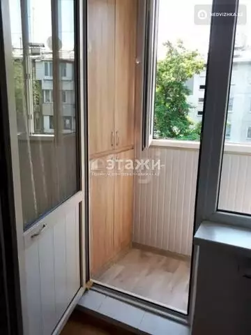 2-комнатная квартира, этаж 3 из 5, 45 м²