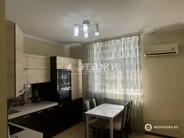 2-комнатная квартира, этаж 3 из 13, 66 м²