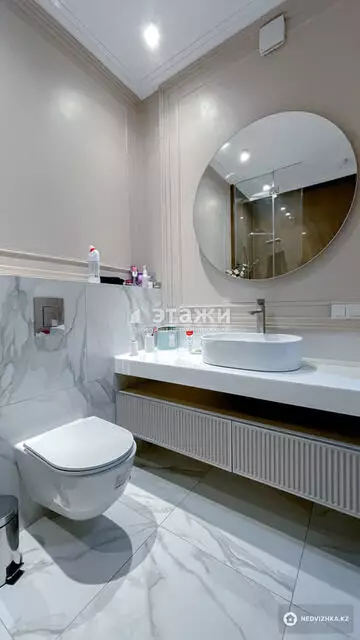 3-комнатная квартира, этаж 12 из 21, 130 м², на длительный срок