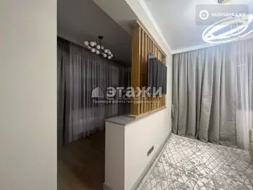 3-комнатная квартира, этаж 8 из 14, 107 м², на длительный срок