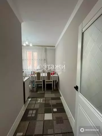 2-комнатная квартира, этаж 2 из 12, 56 м²