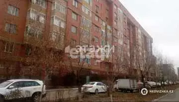 2-комнатная квартира, этаж 4 из 9, 50 м²