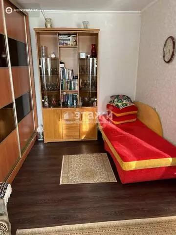 1-комнатная квартира, этаж 3 из 5, 33 м²