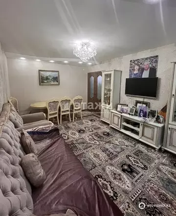 3-комнатная квартира, этаж 1 из 9, 76 м²