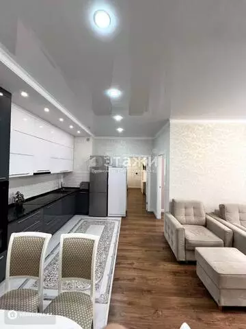 3-комнатная квартира, этаж 11 из 11, 90 м²