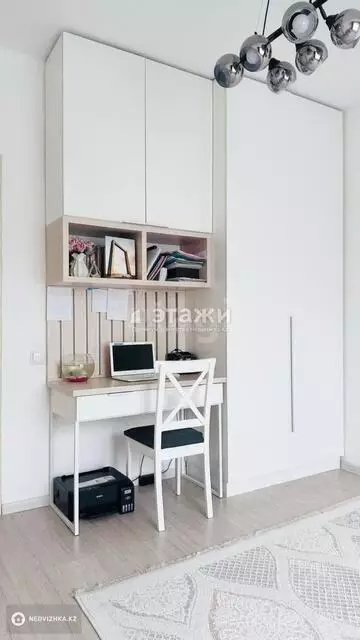 2-комнатная квартира, этаж 3 из 9, 63 м²