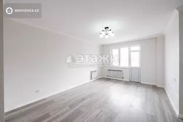 2-комнатная квартира, этаж 8 из 10, 63 м²