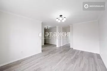 2-комнатная квартира, этаж 8 из 10, 63 м²