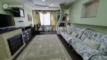 3-комнатная квартира, этаж 2 из 10, 97 м²