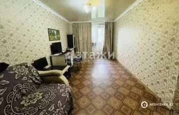 3-комнатная квартира, этаж 3 из 5, 61 м²