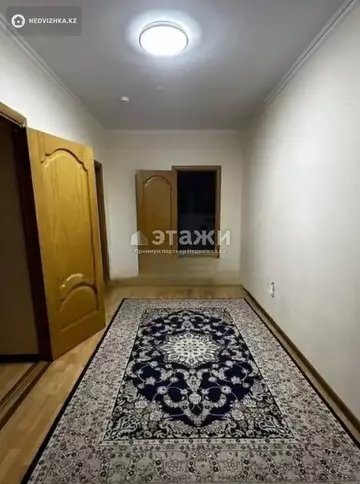 2-комнатная квартира, этаж 3 из 21, 70 м²