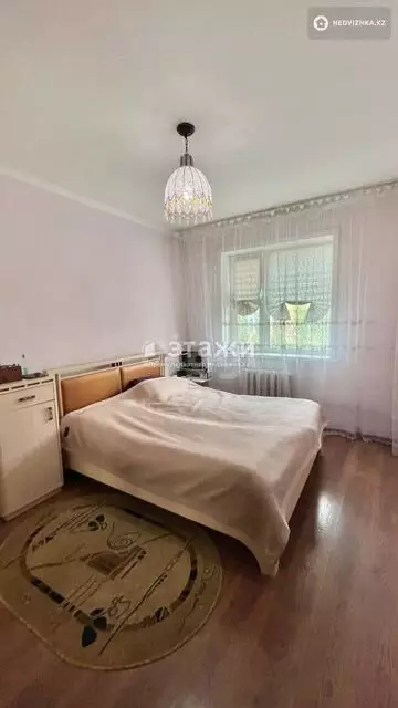 3-комнатная квартира, этаж 3 из 14, 72 м²