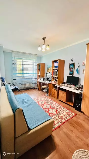 3-комнатная квартира, этаж 3 из 14, 72 м²