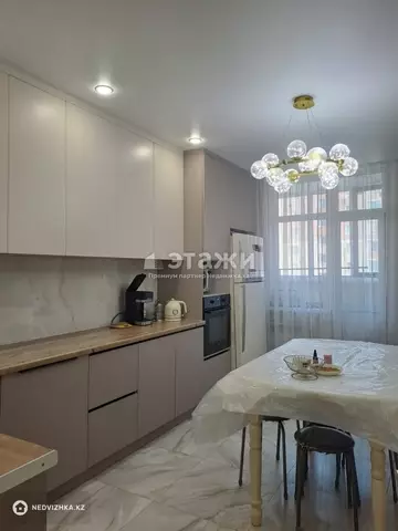 3-комнатная квартира, этаж 5 из 10, 86 м²