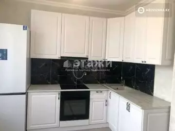 2-комнатная квартира, этаж 3 из 9, 60 м²