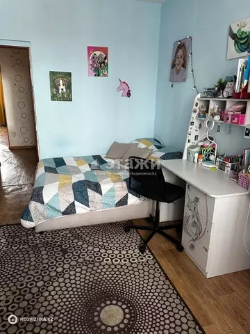 2-комнатная квартира, этаж 13 из 14, 52 м²