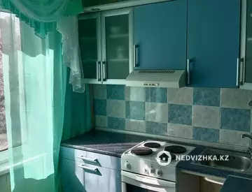 1-комнатная квартира, этаж 3 из 5, 34 м²