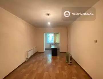 1-комнатная квартира, этаж 1 из 5, 39 м²