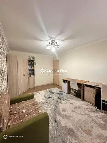 3-комнатная квартира, этаж 1 из 9, 75 м²