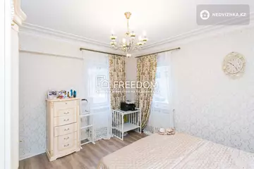 3-комнатная квартира, этаж 2 из 19, 80 м²